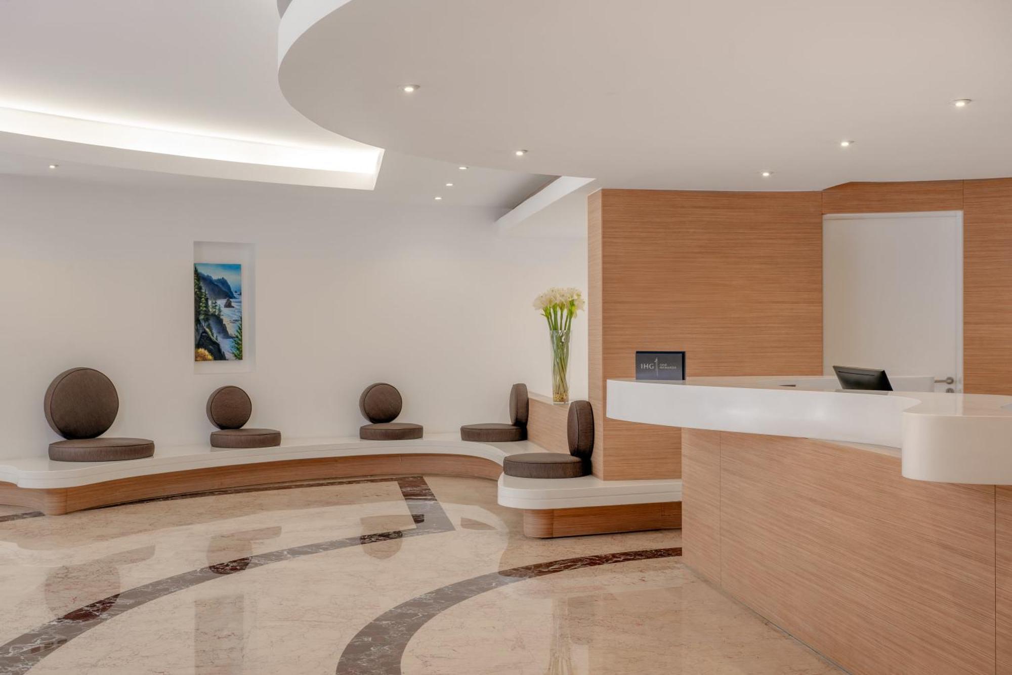 Hotel Carlton Al Moaibed