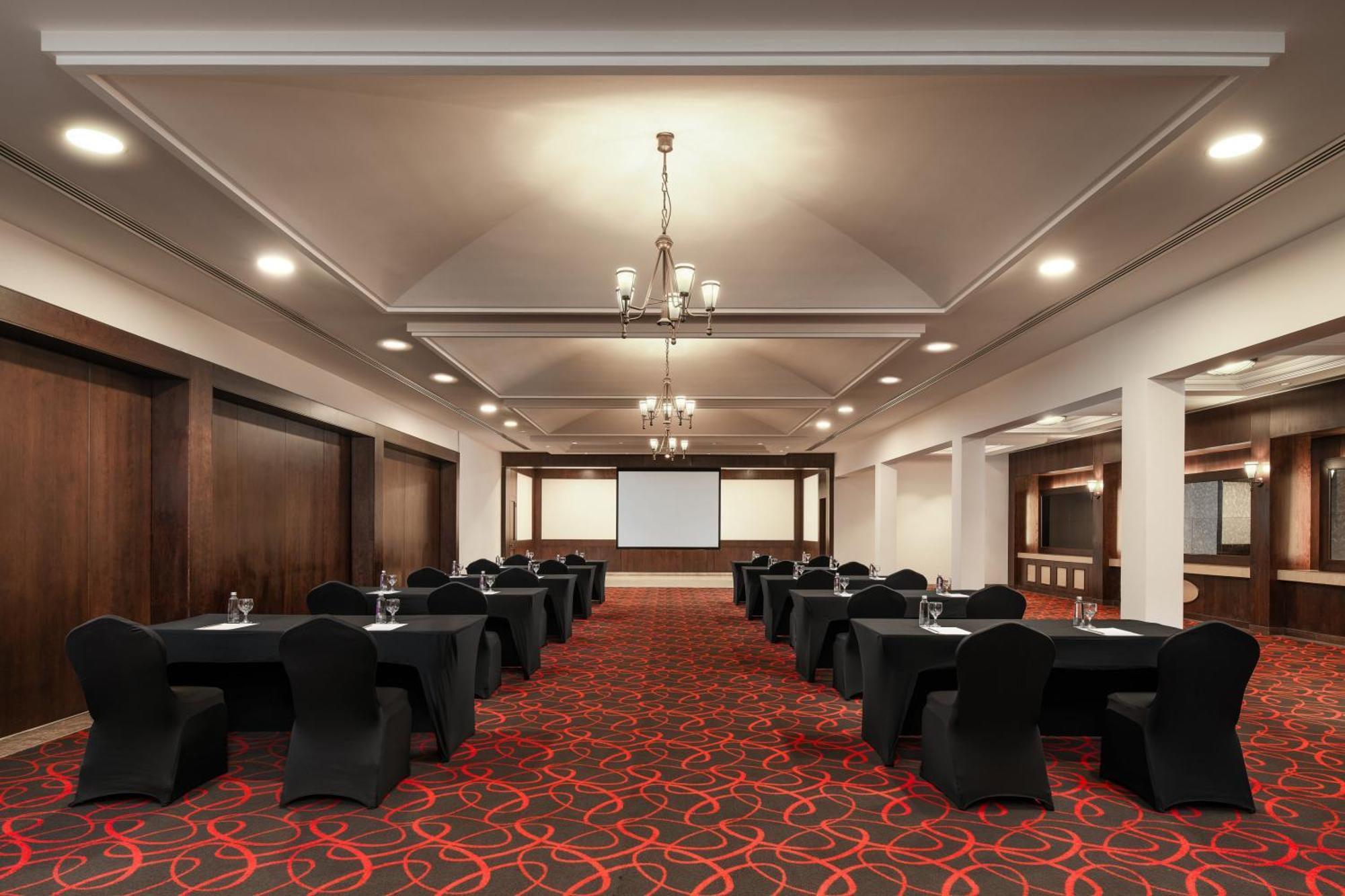 Carlton Al Moaibed Hotel