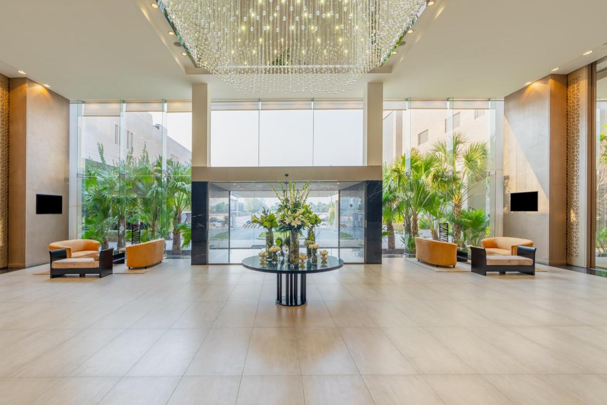 Hotel Carlton Al Moaibed 5*
